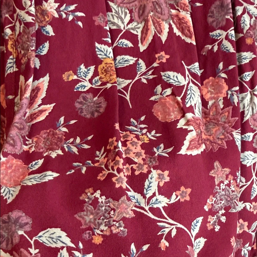 Caffé Marrakesh Maroon floral top, long sleeves, button down, size XL - Picture 3 of 10